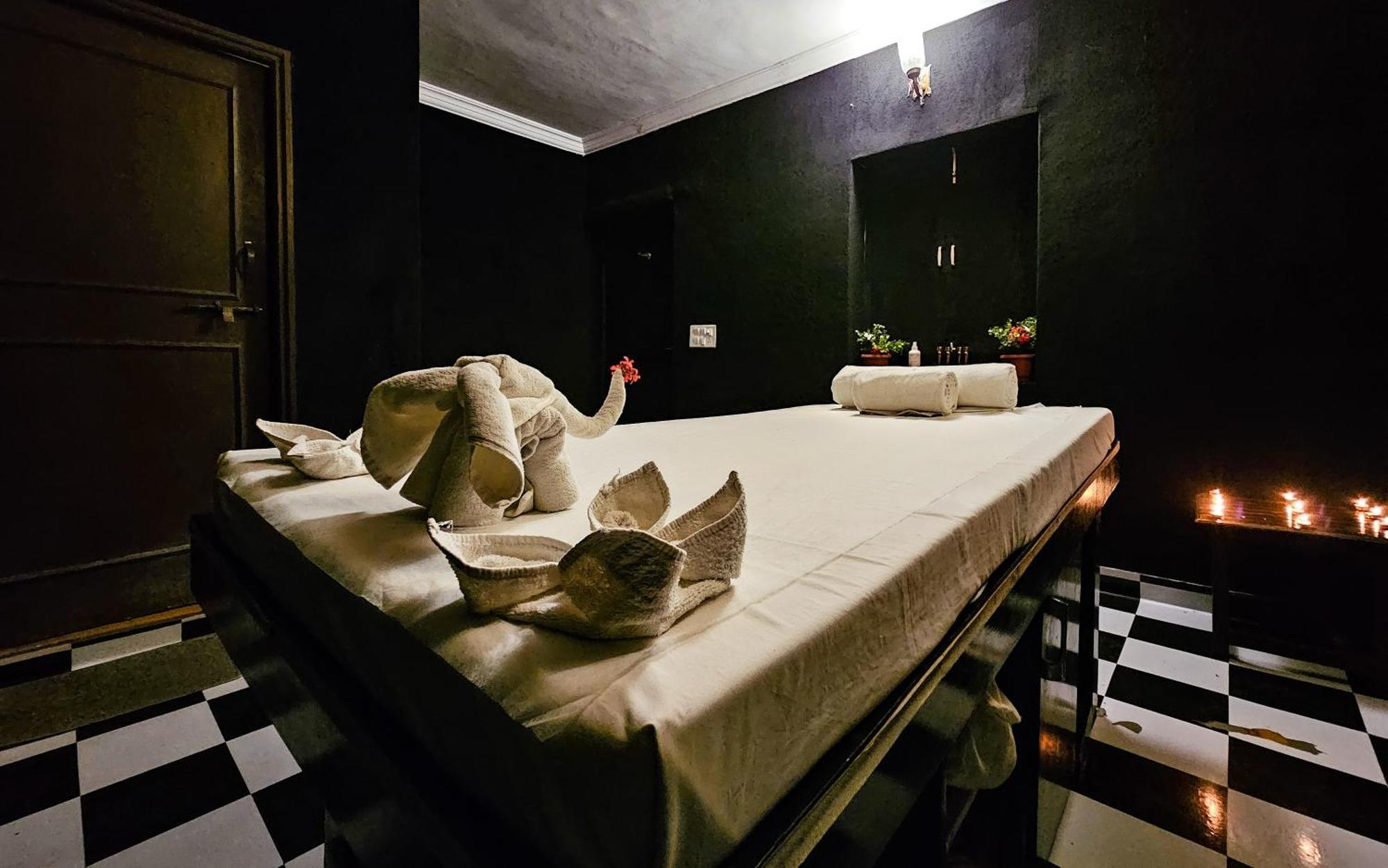 Hotel The Amargarh Udajpur Zewnętrze zdjęcie