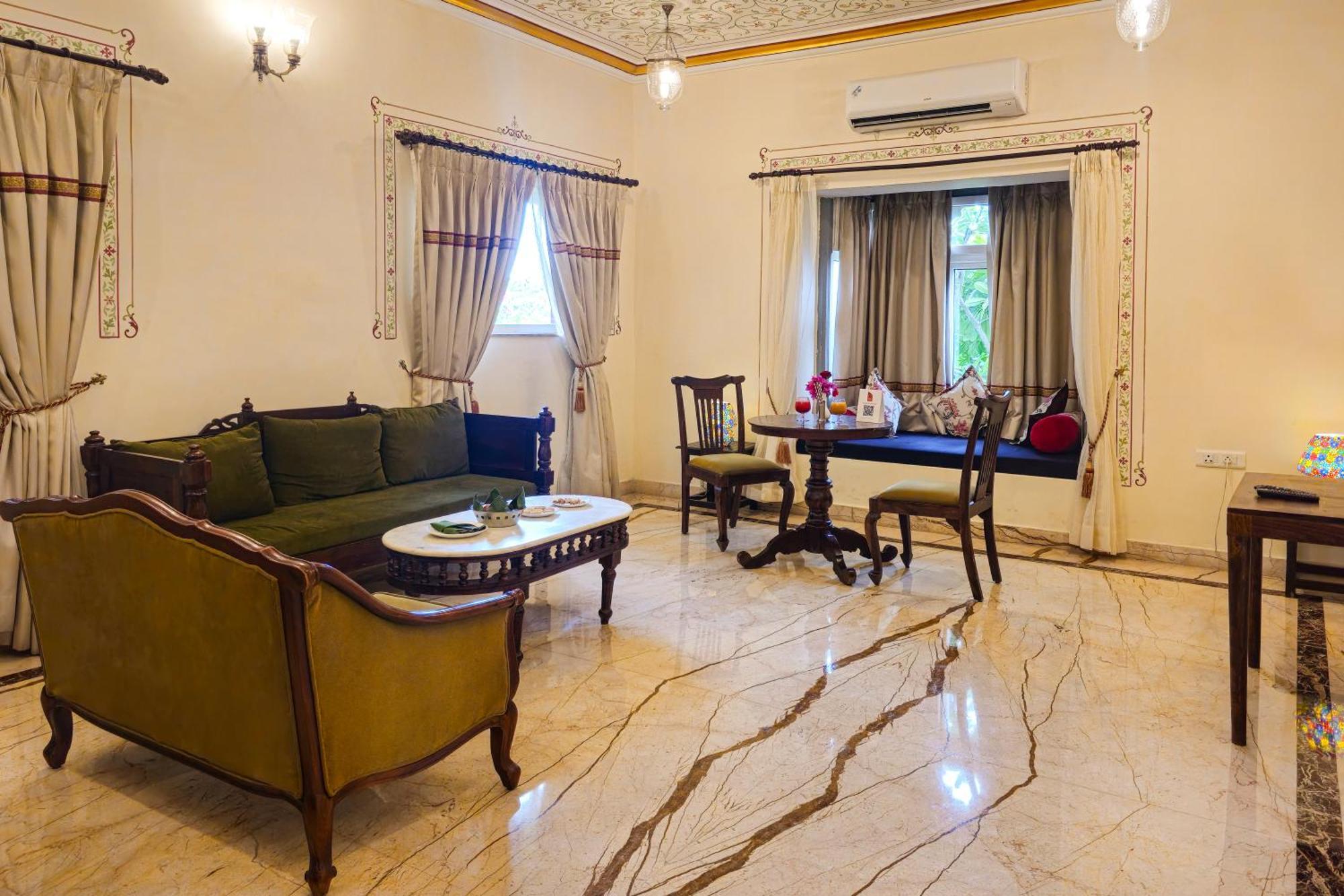 Hotel The Amargarh Udajpur Zewnętrze zdjęcie