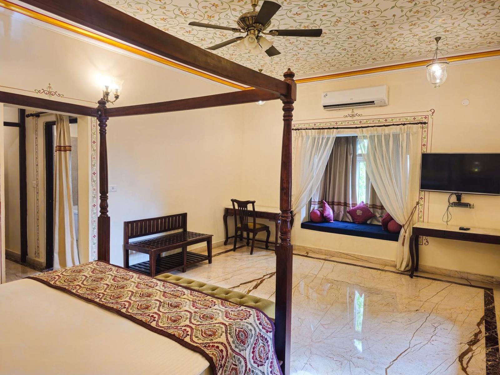 Hotel The Amargarh Udajpur Zewnętrze zdjęcie