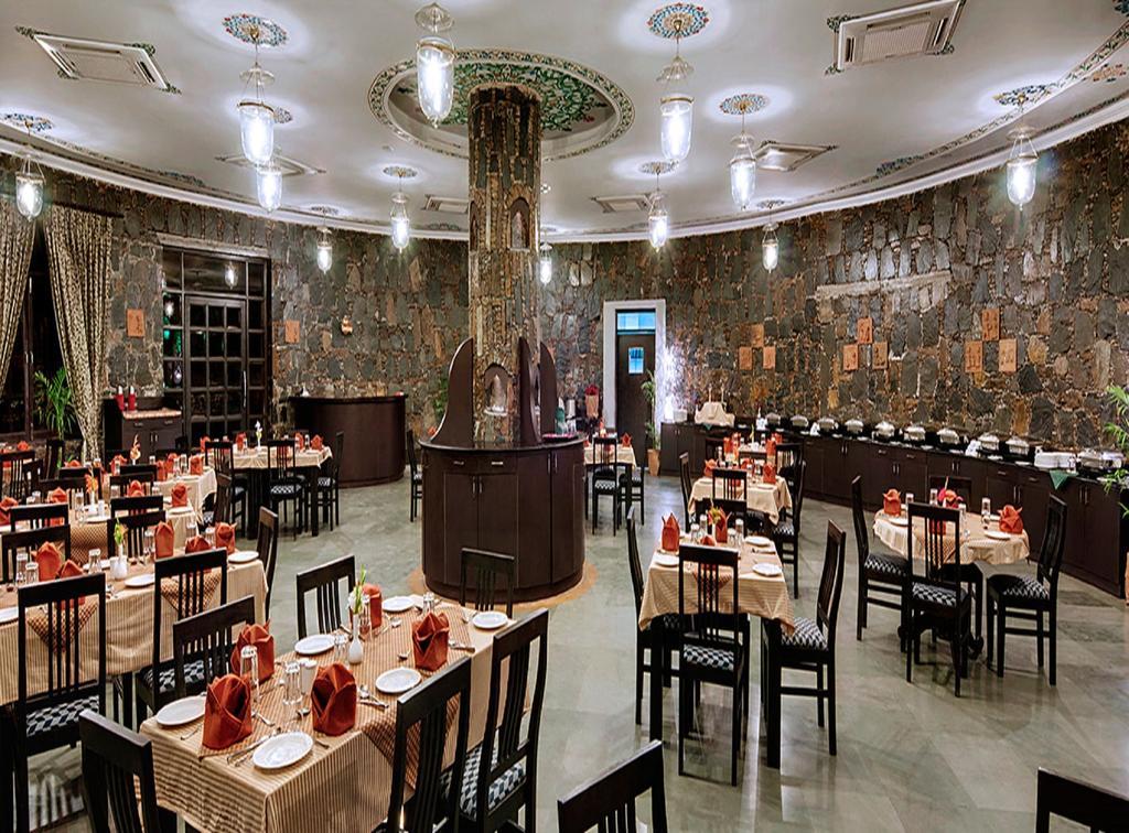 Hotel The Amargarh Udajpur Zewnętrze zdjęcie