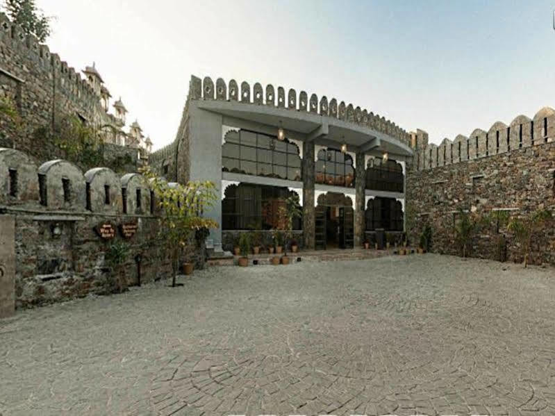 Hotel The Amargarh Udajpur Zewnętrze zdjęcie